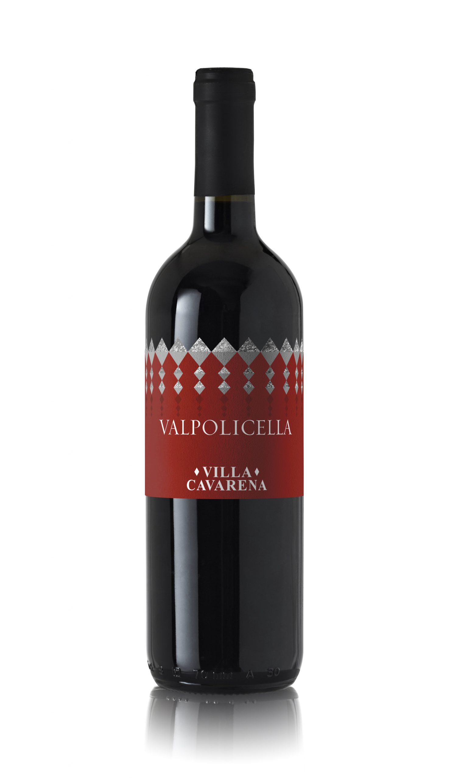 VILLA CAVARENA_Valpolicella bottle shot (front)